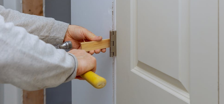 fiberglass entry door repair in St. Cloud